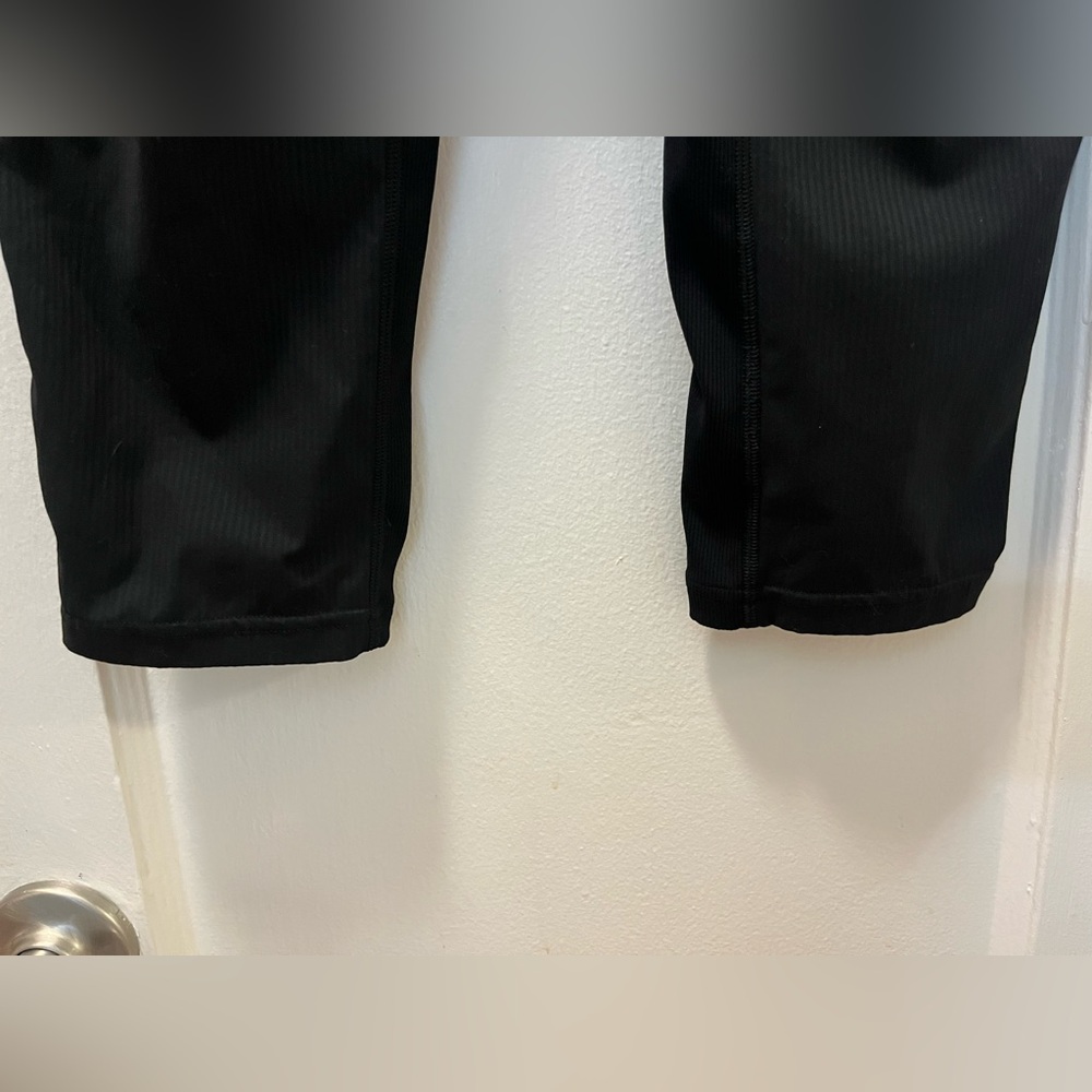 Lululemon Dance Studio Pant 24” inseam - Picture 5 of 6